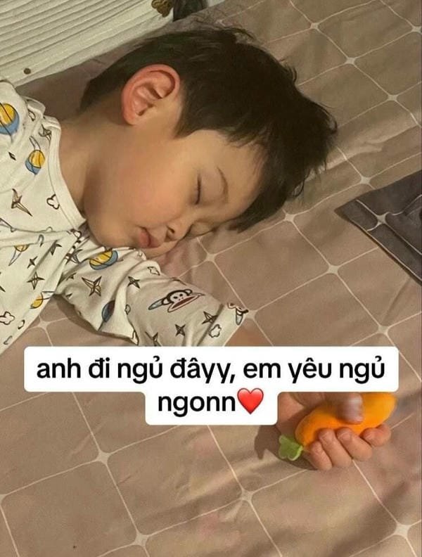 meme em bé siêu cấp dễ thương