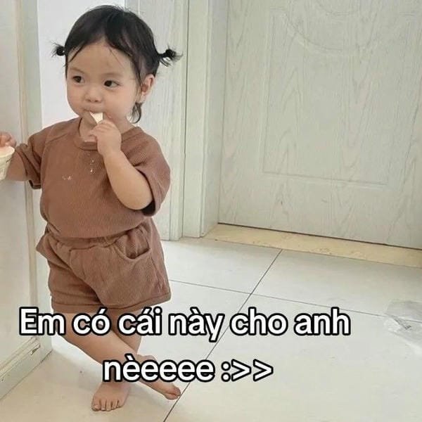meme baby dễ thương